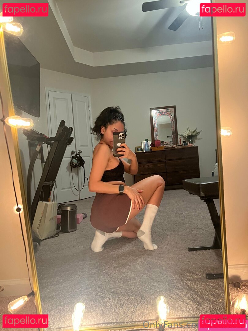 Taliverse Nude Onlyfans Photo 5
