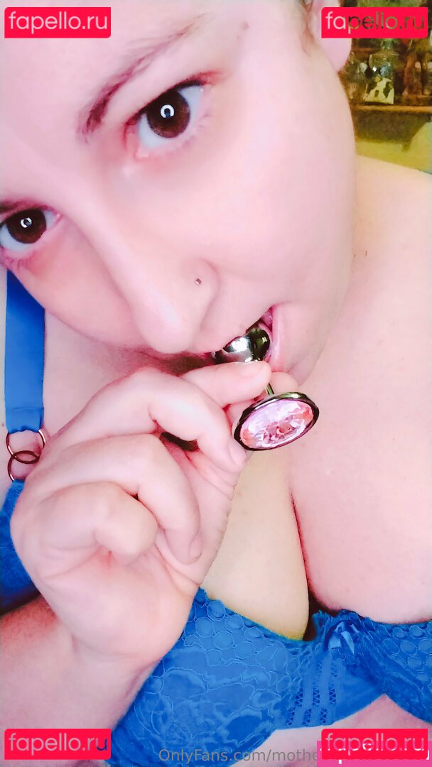 motherknowsbest83 Nude Onlyfans Photo 10