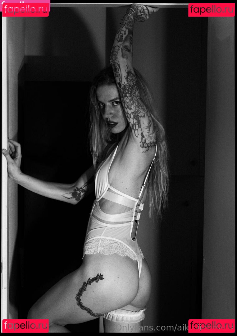 Aiki Niinemets Nude Onlyfans Photo 11