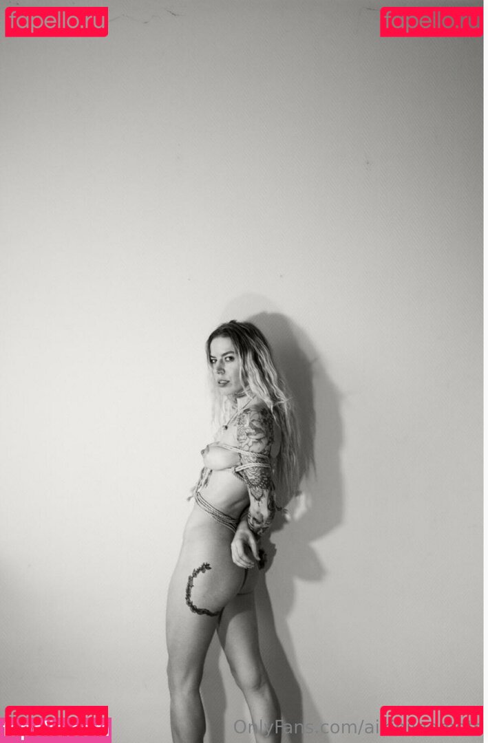 Aiki Niinemets Nude Onlyfans Photo 10