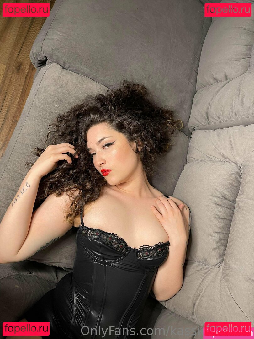 kassiekremes Nude Onlyfans Photo 27