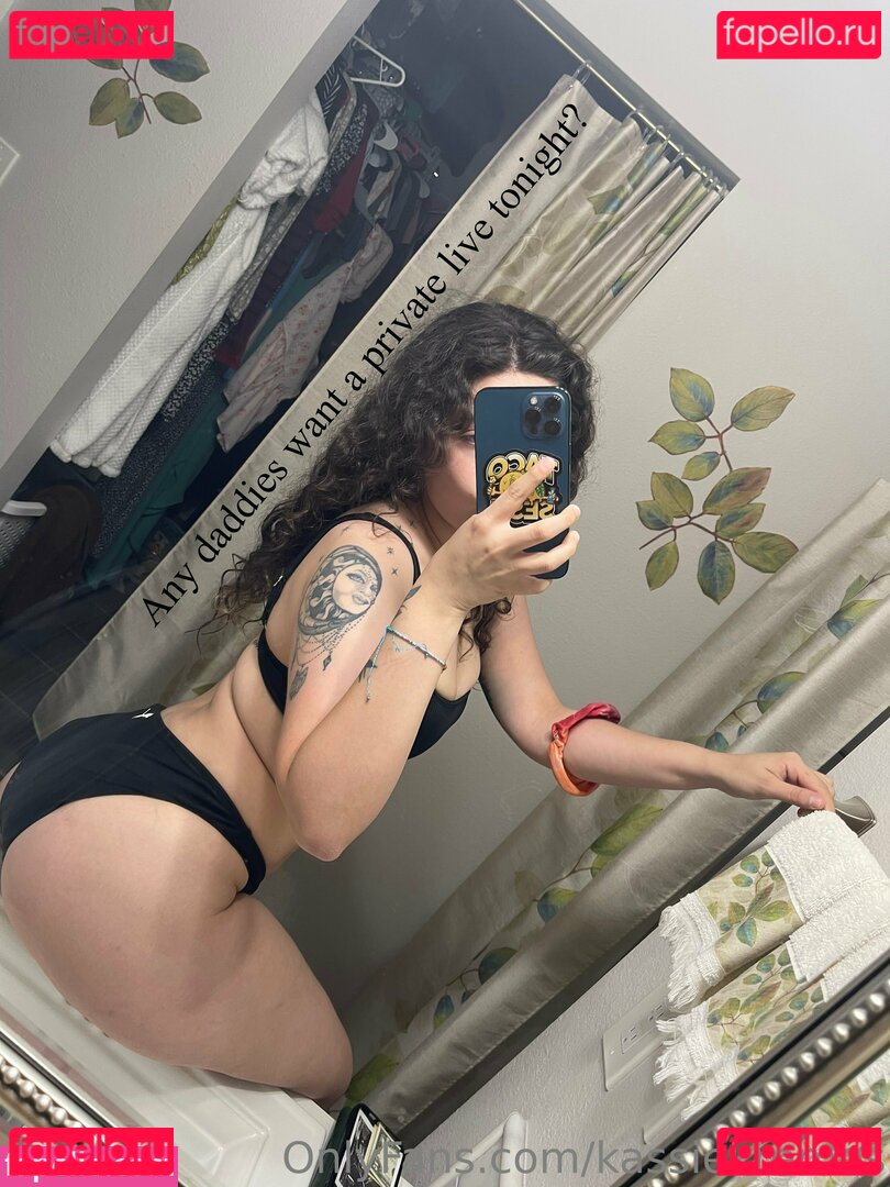 kassiekremes Nude Onlyfans Photo 20