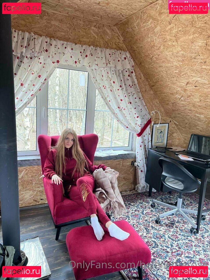 helenlittlerose Nude Onlyfans Photo 17
