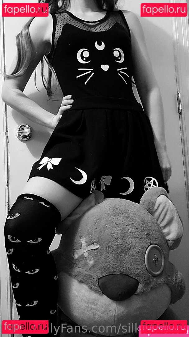 silky_socks Nude Onlyfans Photo 8