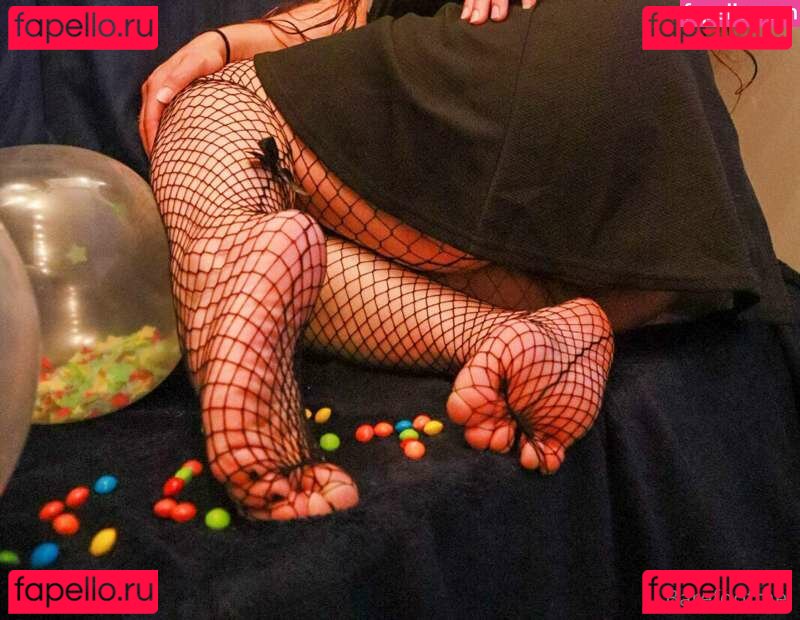 barefoot_mel Nude Onlyfans Photo 15