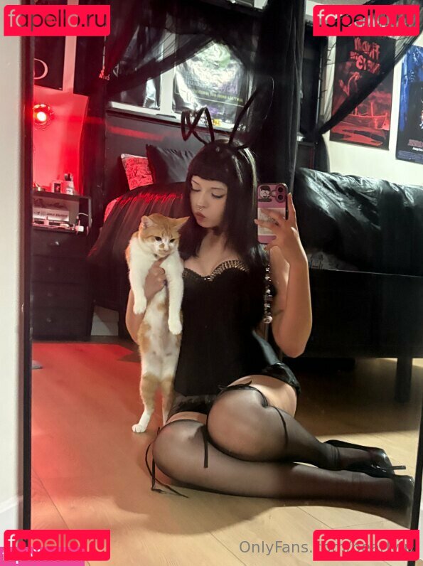 Pearl.666 Nude Onlyfans Photo 9