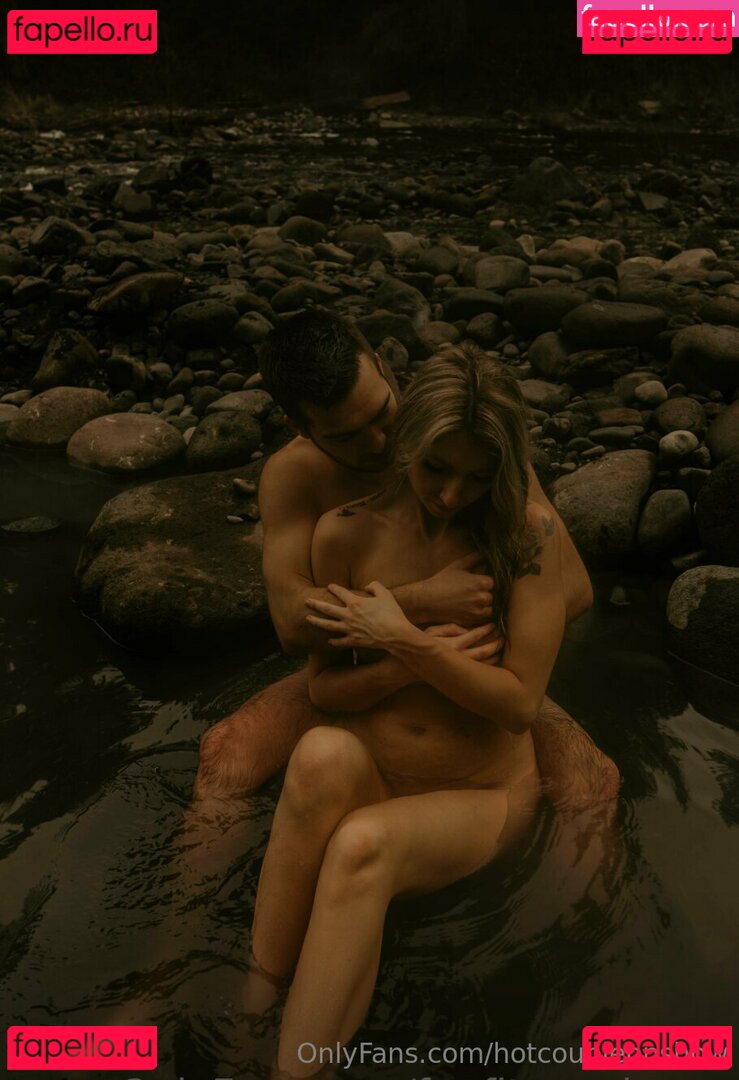 hotcoupleonshow Nude Onlyfans Photo 34