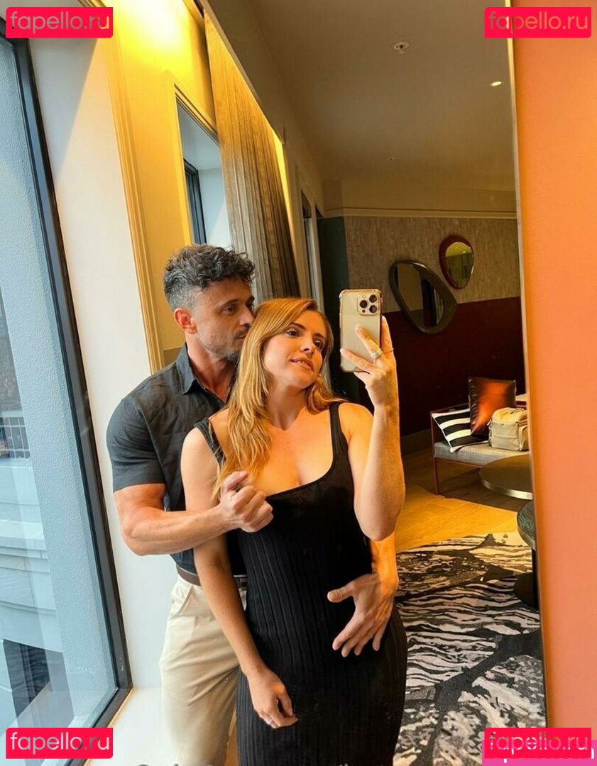hotcoupleonshow Nude Onlyfans Photo 11