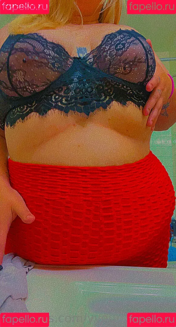 yyourscorpiogff Onlyfans Photo Gallery 