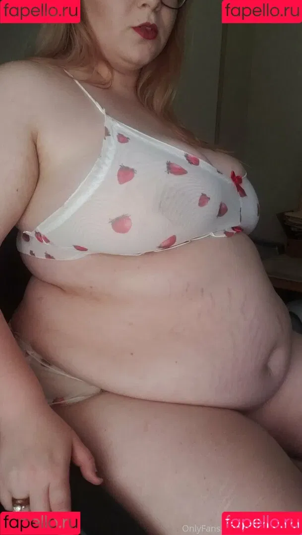 feedistdani Onlyfans Photo Gallery 
