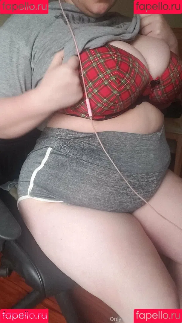 feedistdani Onlyfans Photo Gallery 