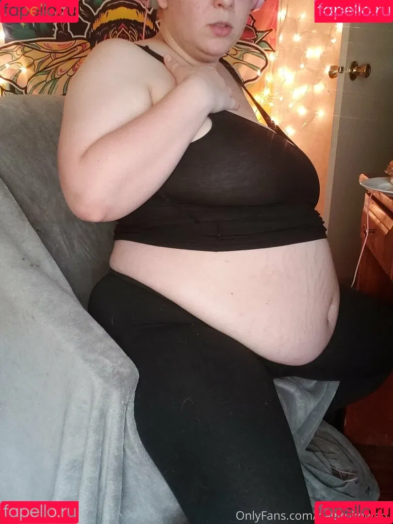 feedistdani Onlyfans Photo Gallery 