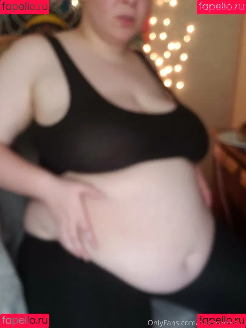 feedistdani Onlyfans Photo Gallery 