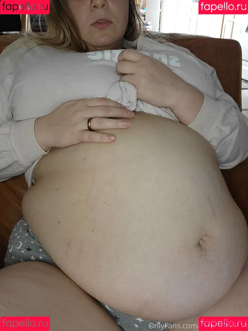 feedistdani Onlyfans Photo Gallery 