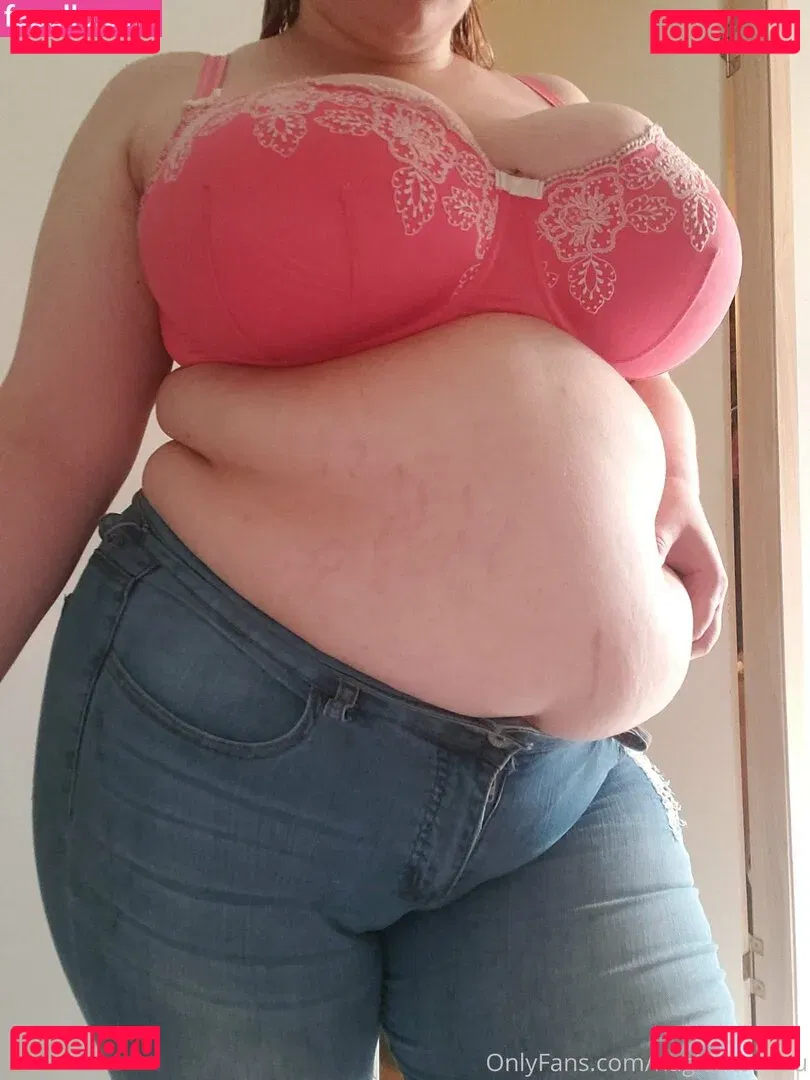 feedistdani Onlyfans Photo Gallery 