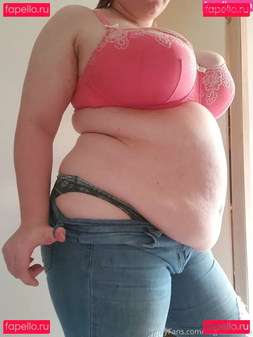 feedistdani Onlyfans Photo Gallery 