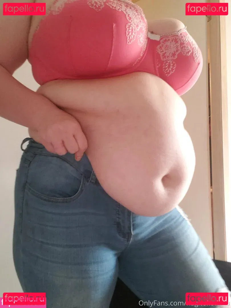 feedistdani Onlyfans Photo Gallery 