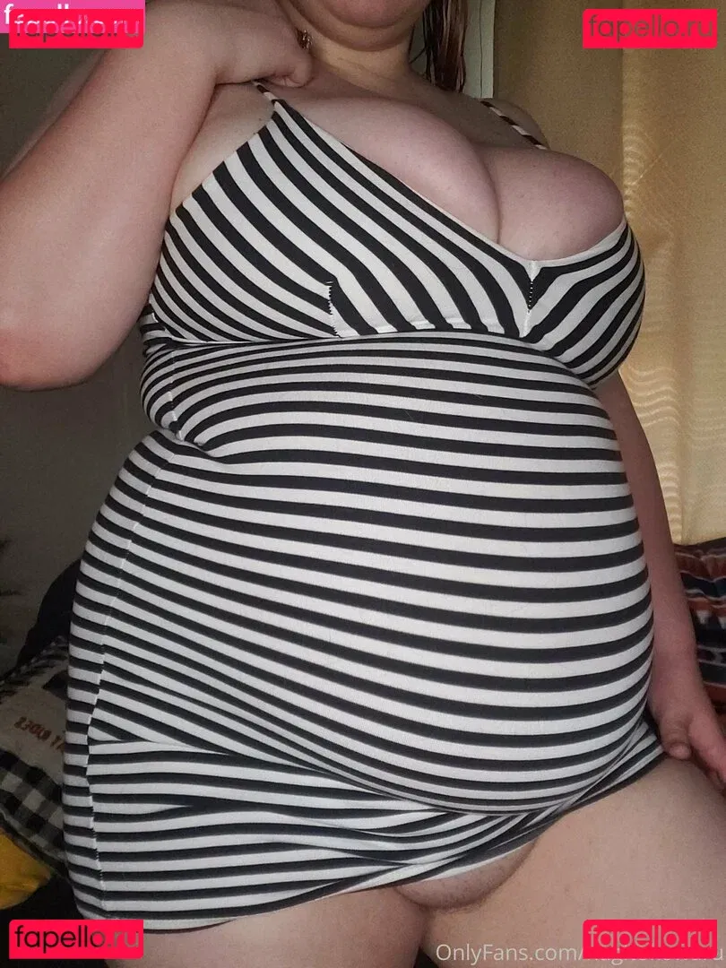 feedistdani Onlyfans Photo Gallery 