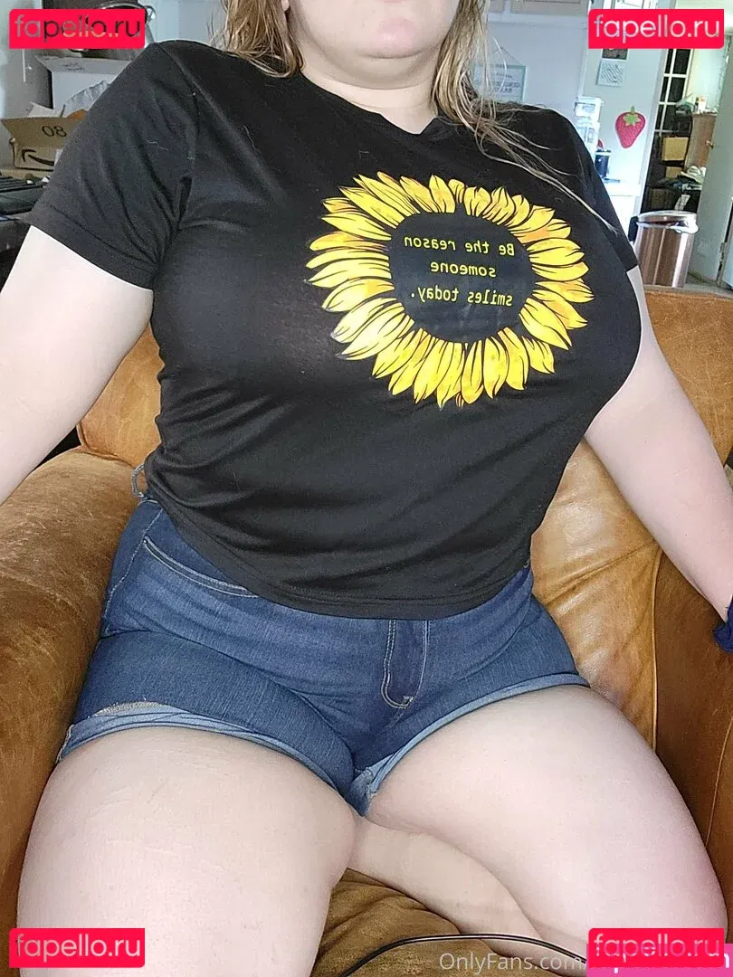 feedistdani Onlyfans Photo Gallery 