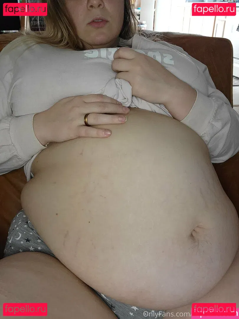 feedistdani Onlyfans Photo Gallery 