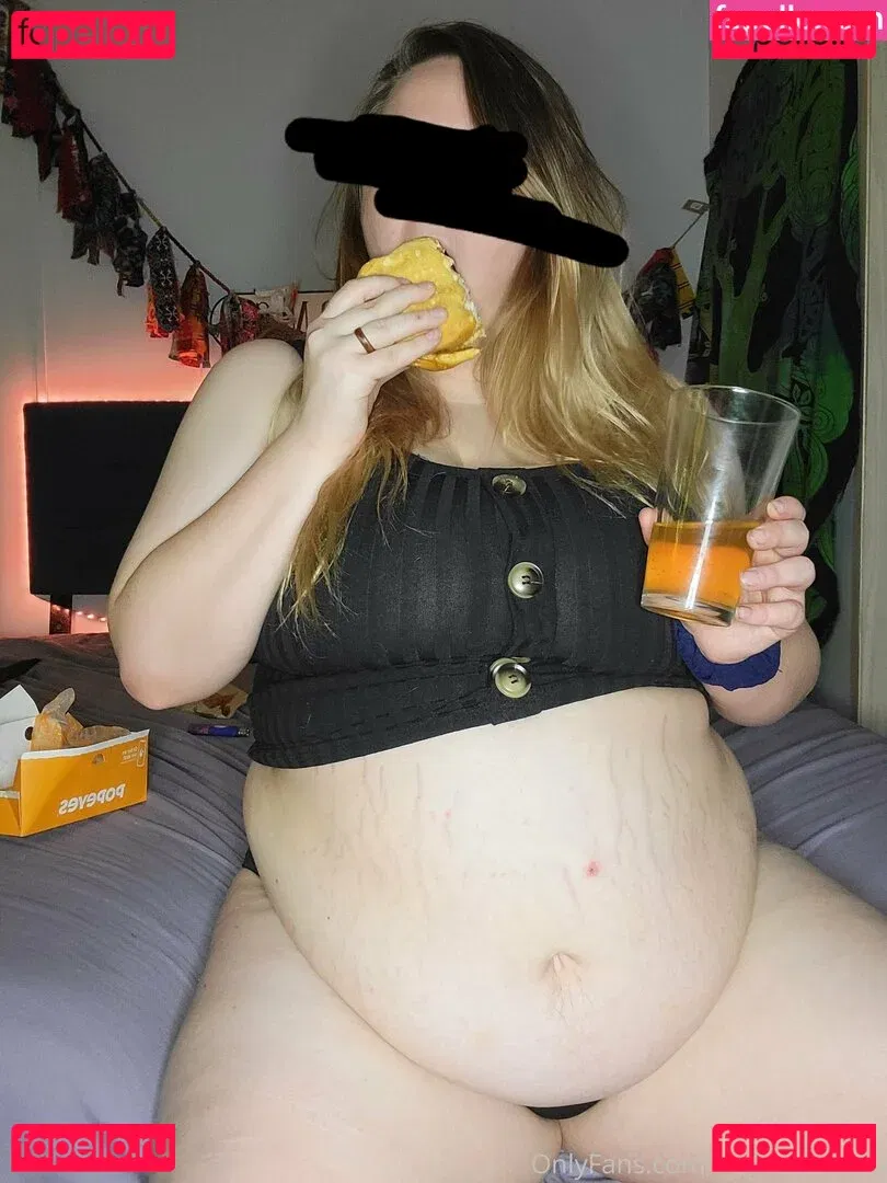 feedistdani Onlyfans Photo Gallery 