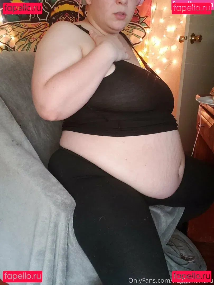 feedistdani Onlyfans Photo Gallery 