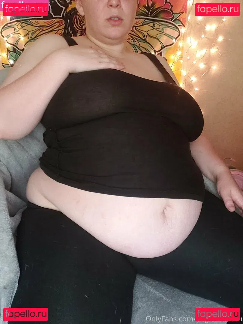 feedistdani Onlyfans Photo Gallery 