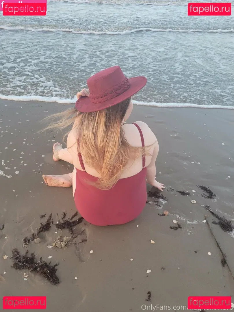 feedistdani Onlyfans Photo Gallery 