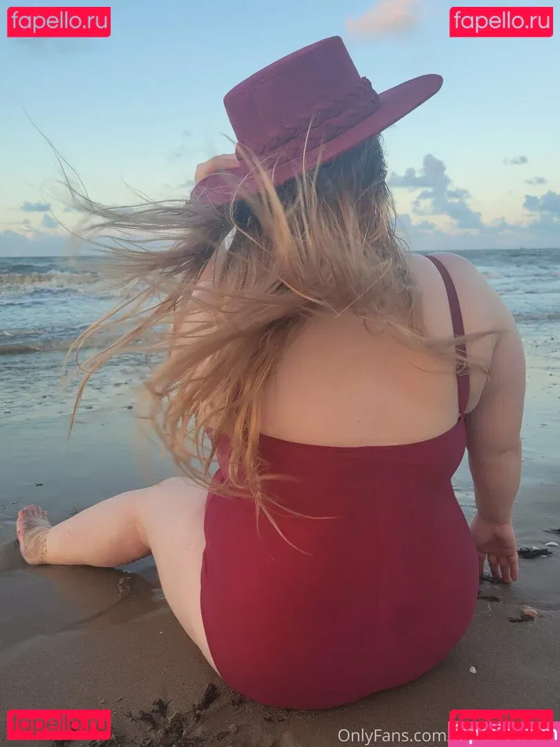 feedistdani Onlyfans Photo Gallery 