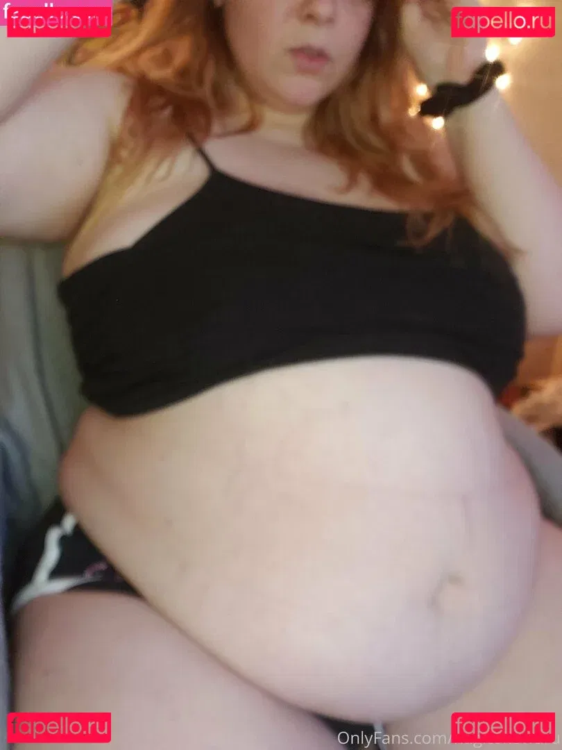 feedistdani Onlyfans Photo Gallery 