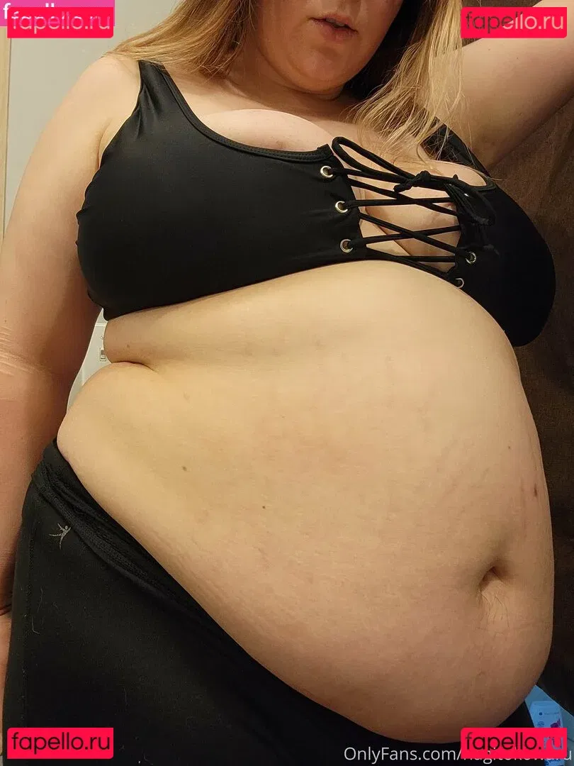 feedistdani Onlyfans Photo Gallery 