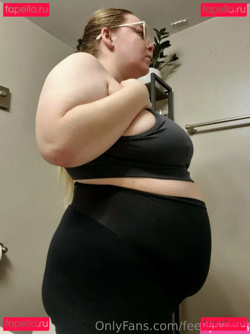 feedistdani Onlyfans Photo Gallery 