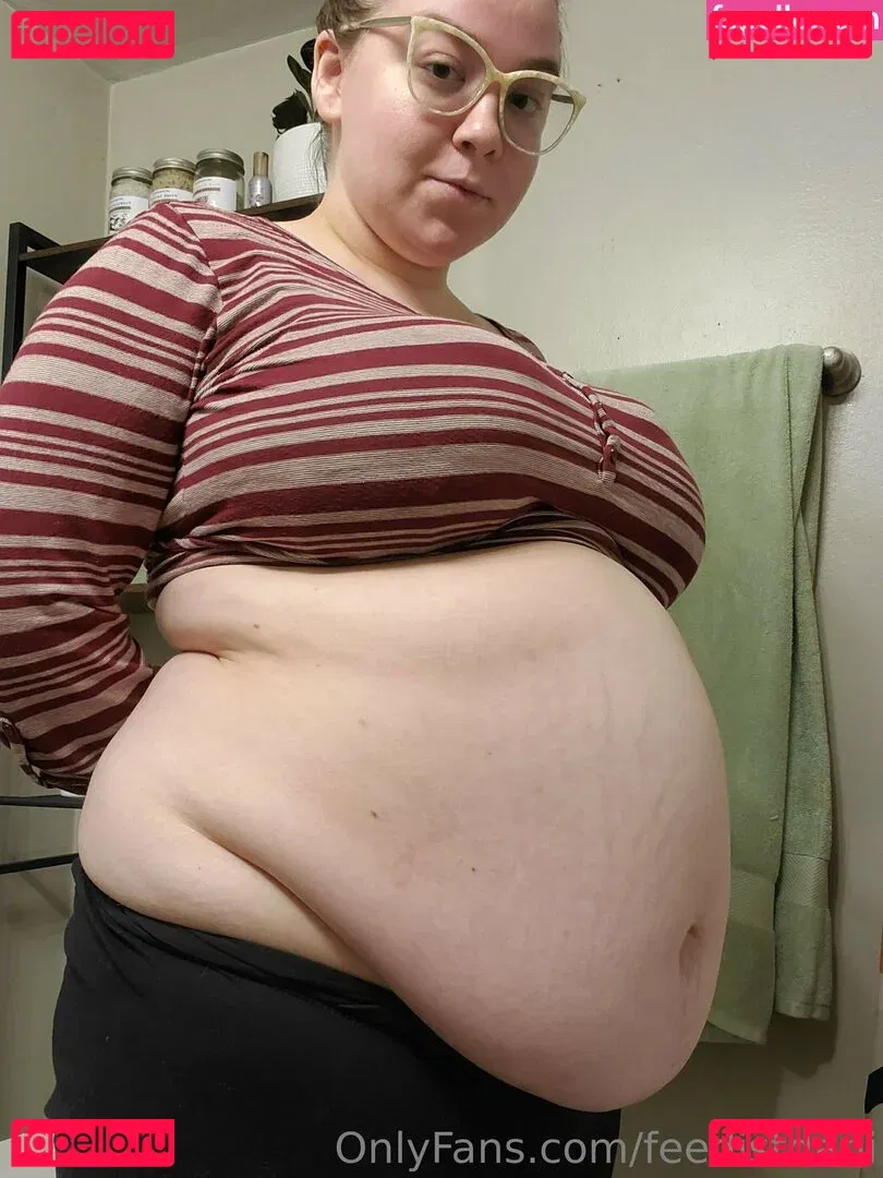 feedistdani Onlyfans Photo Gallery 