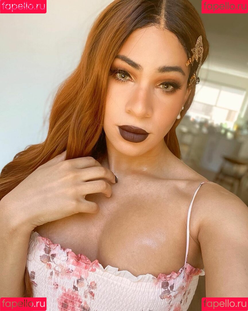 Dr. Persephone Onlyfans Photo Gallery 