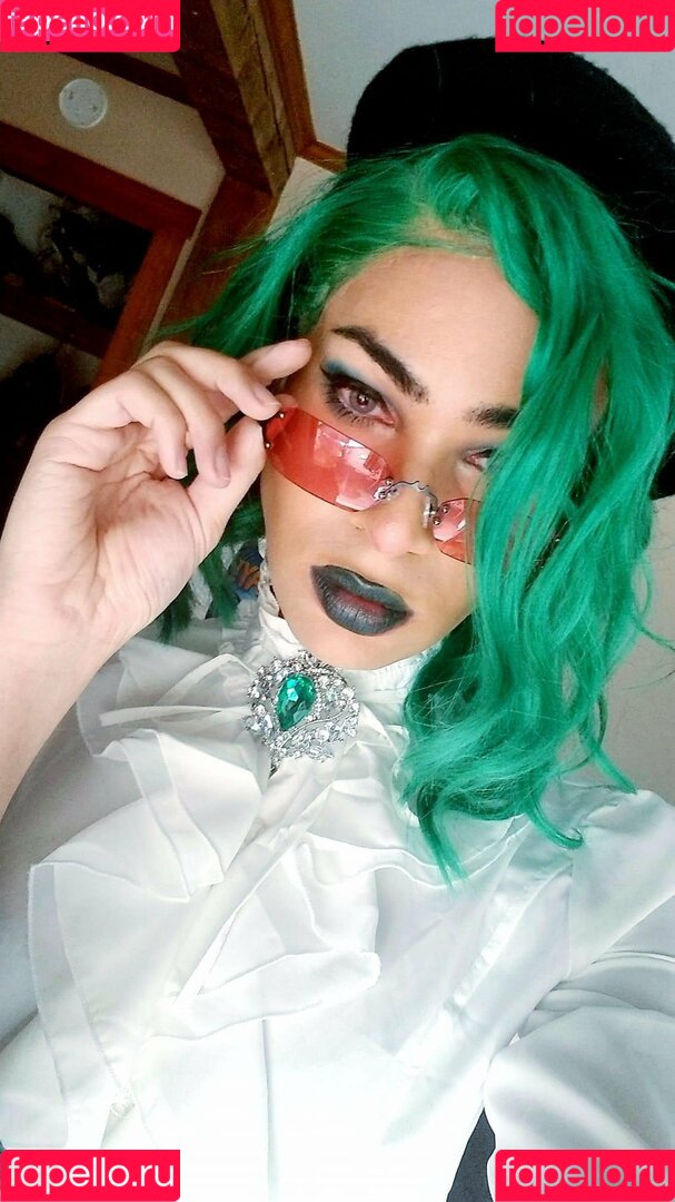 Dr. Persephone Onlyfans Photo Gallery 