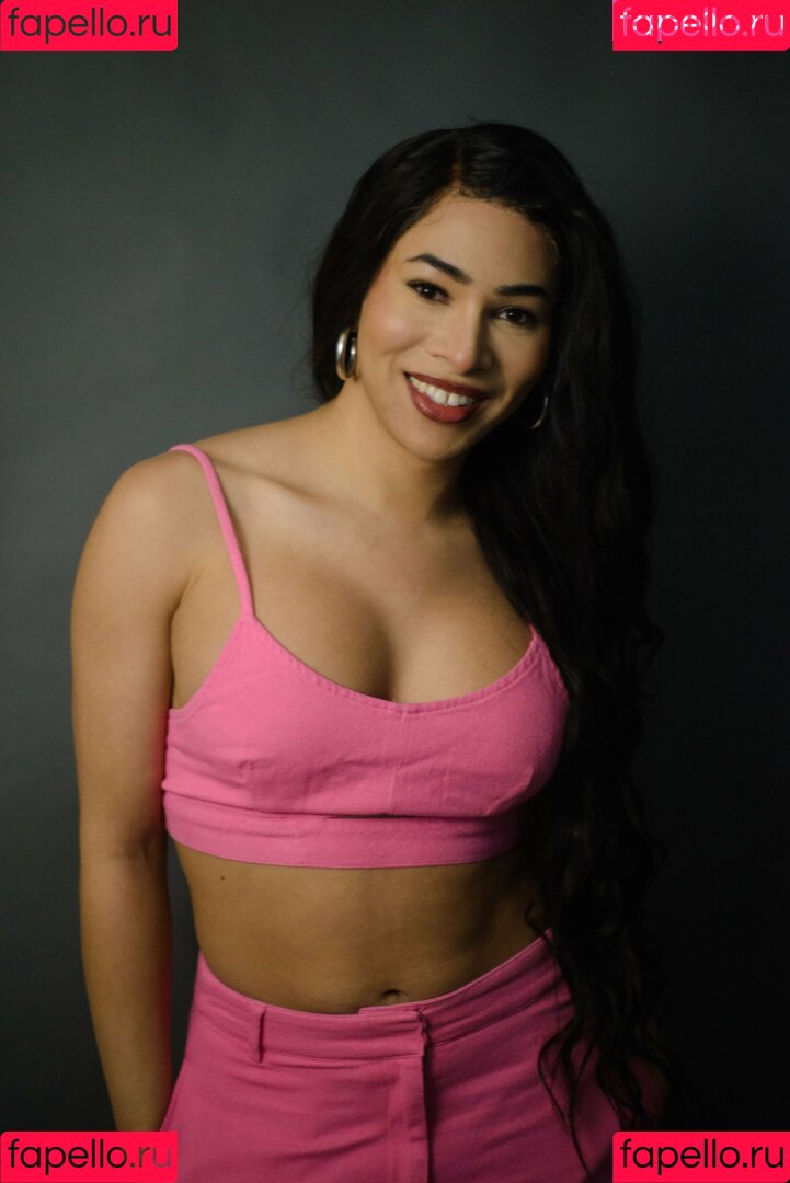 Dr. Persephone Onlyfans Photo Gallery 