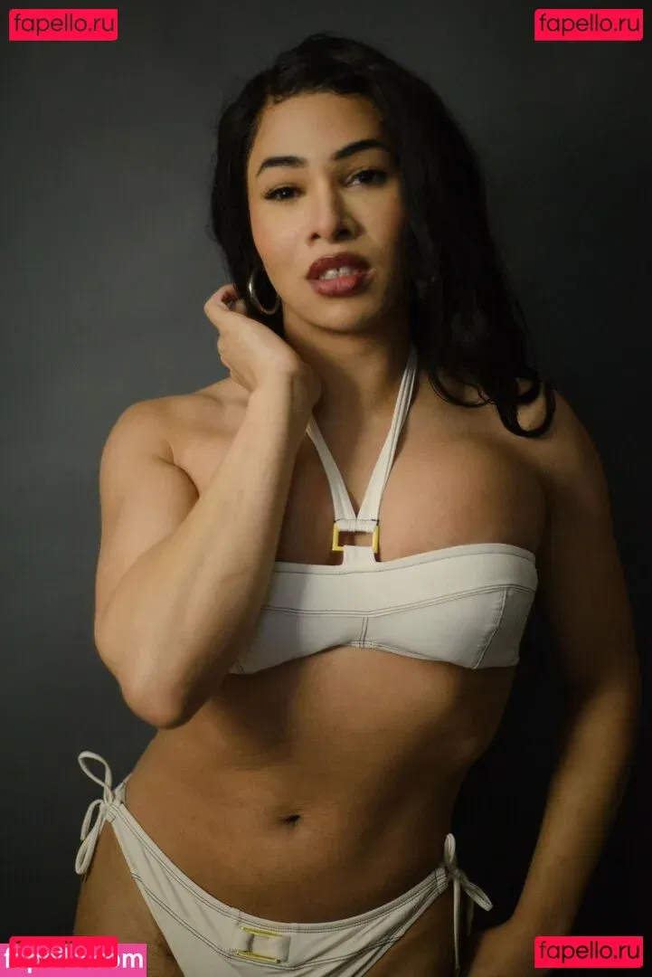 Dr. Persephone Onlyfans Photo Gallery 