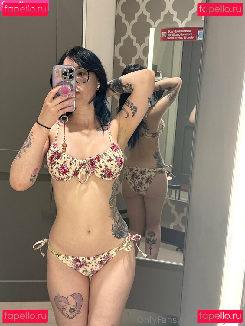 frostybun Nude Onlyfans Photo 11