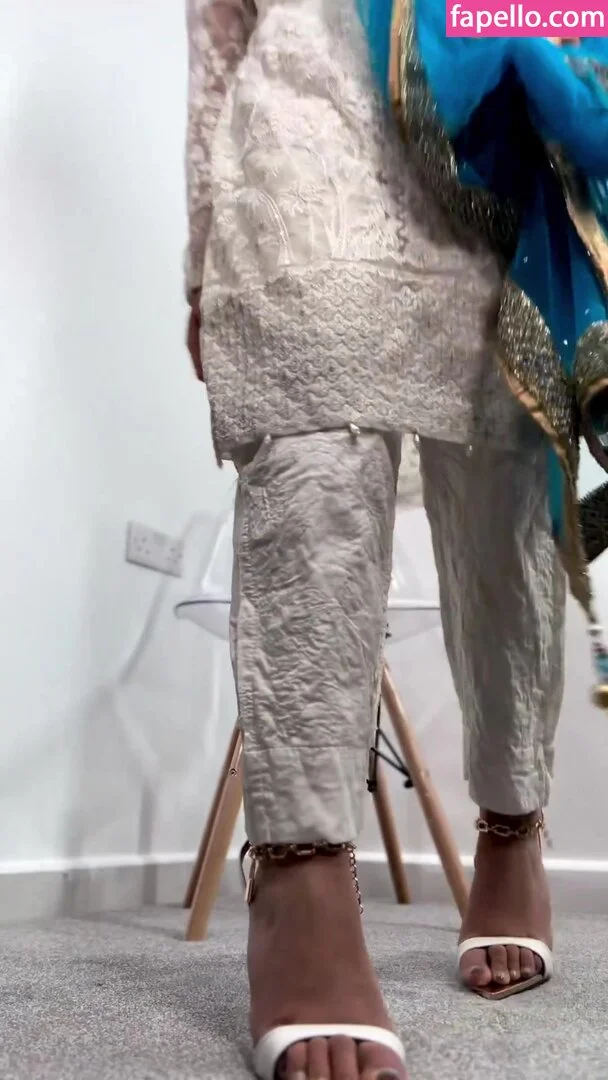 Aaliyah Yasin Onlyfans Photo Gallery 