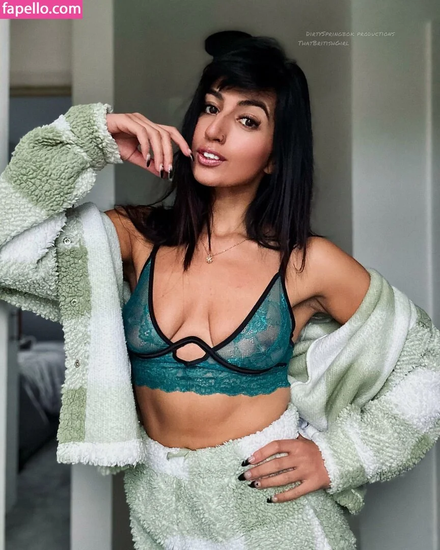 Aaliyah Yasin Onlyfans Photo Gallery 