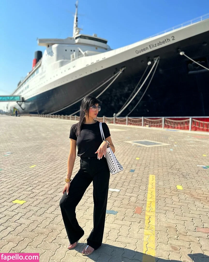 Aaliyah Yasin Onlyfans Photo Gallery 