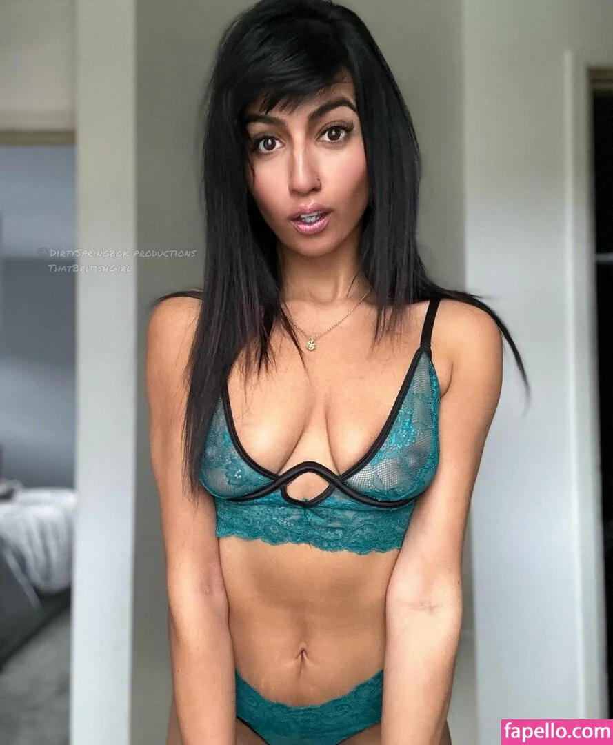 Aaliyah Yasin Onlyfans Photo Gallery 