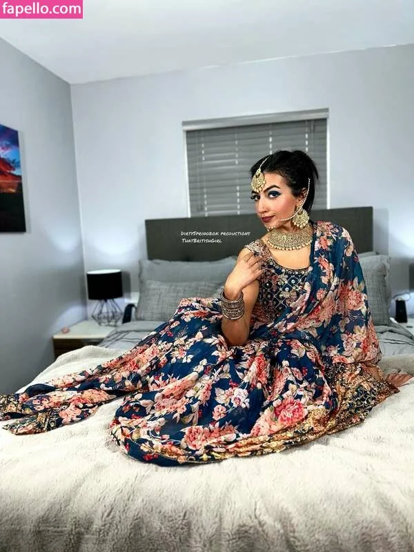 Aaliyah Yasin Onlyfans Photo Gallery 