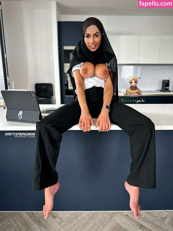 Aaliyah Yasin Onlyfans Photo Gallery 