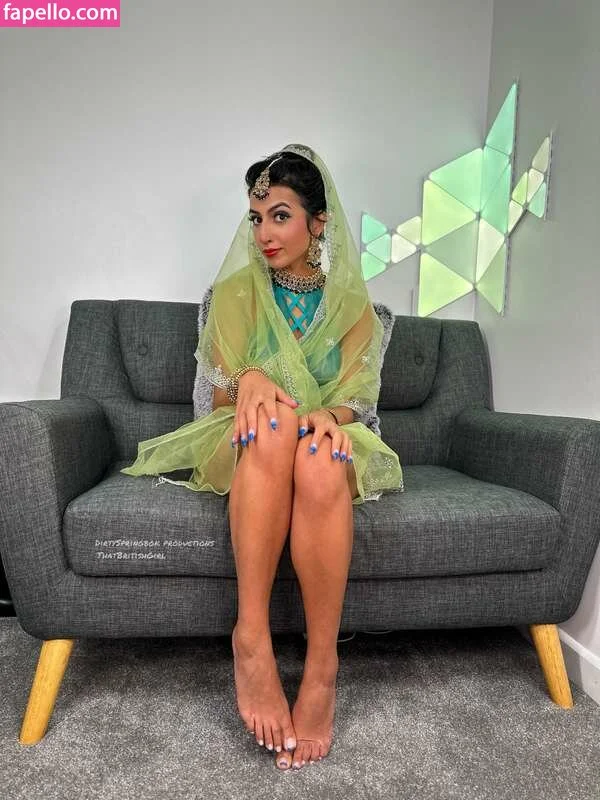 Aaliyah Yasin Onlyfans Photo Gallery 