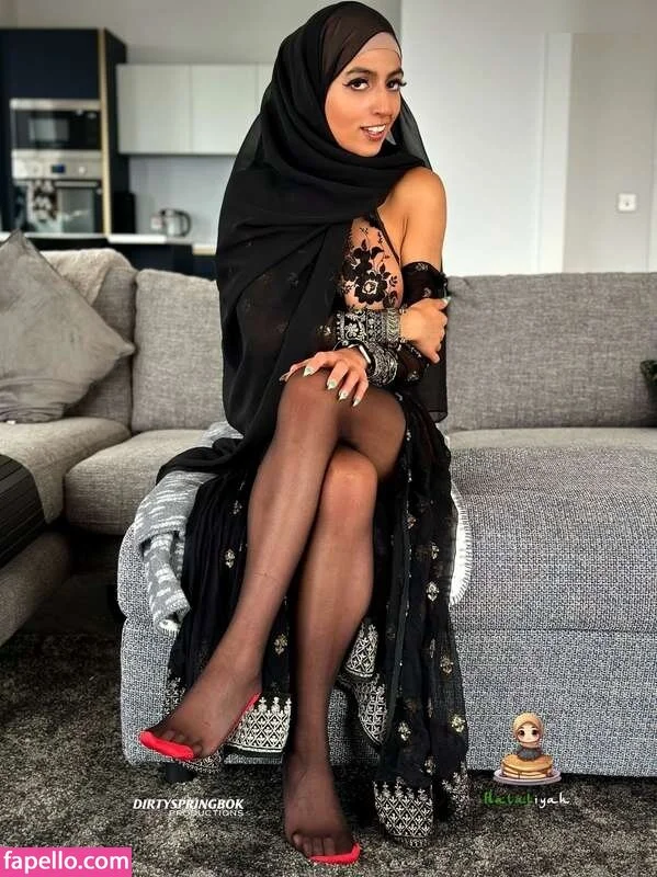 Aaliyah Yasin Onlyfans Photo Gallery 
