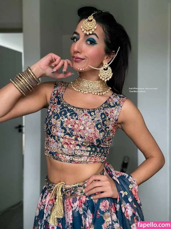 Aaliyah Yasin Onlyfans Photo Gallery 