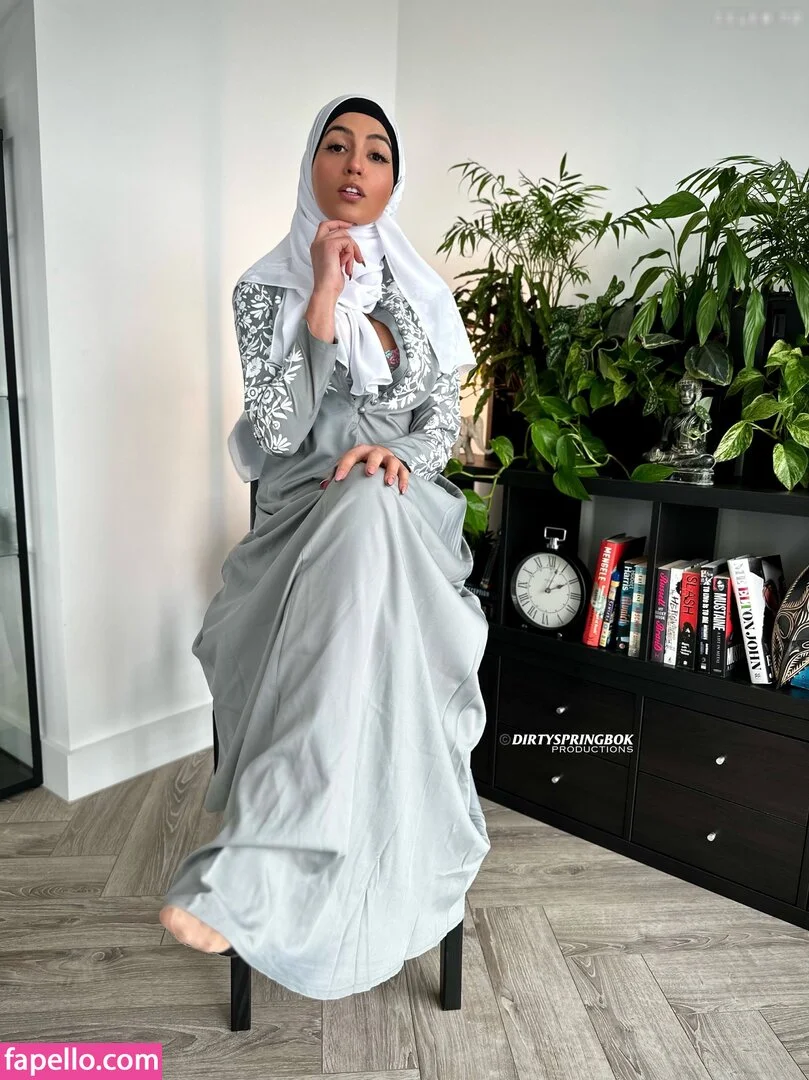 Aaliyah Yasin Onlyfans Photo Gallery 