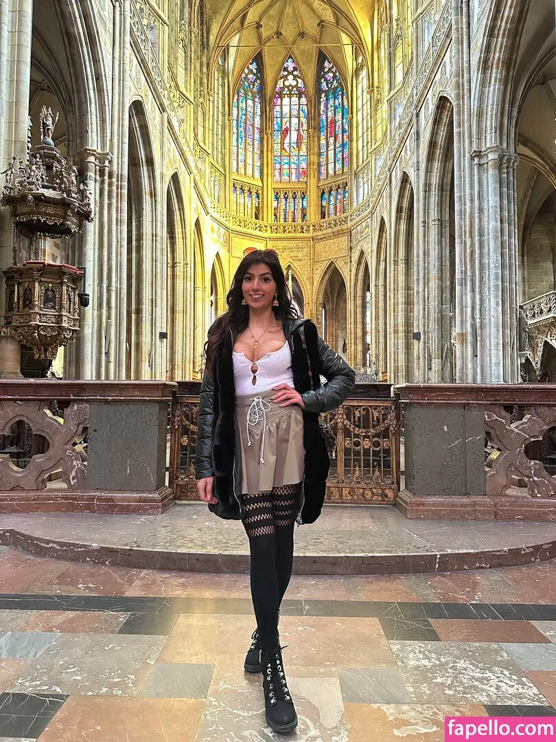 Aaliyah Yasin Onlyfans Photo Gallery 