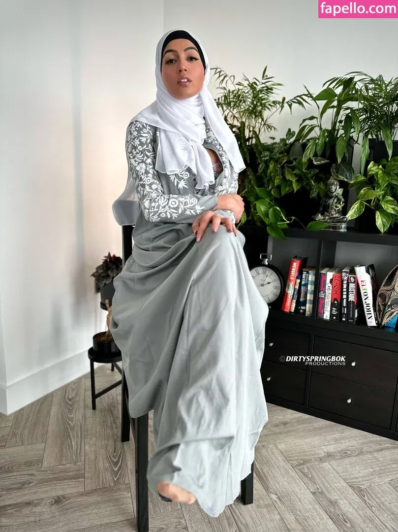 Aaliyah Yasin Onlyfans Photo Gallery 